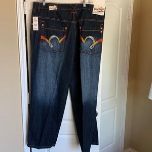 Men’s jeans waist, 46, inseam 32